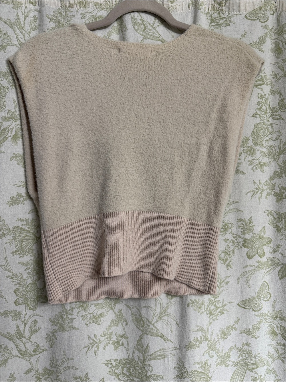 Natural Life V Neck Sweater Vest Top - Picture 4 of 5